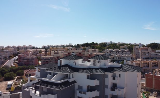 New Build - Penthouse - Res. Las Filipinas