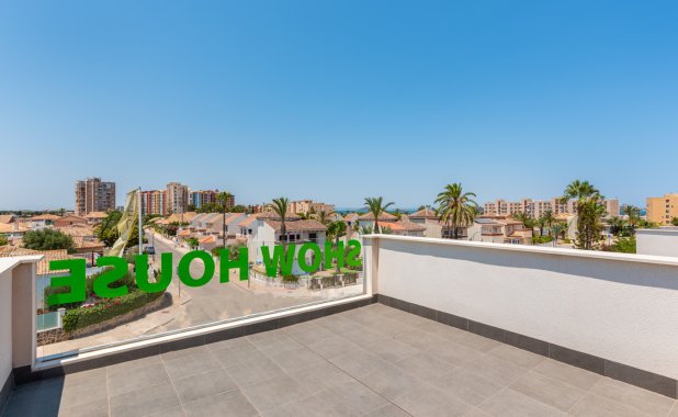 New Build - detached - Playa Paraiso