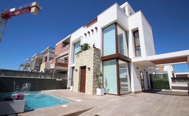 New Build - detached - Playa Paraiso