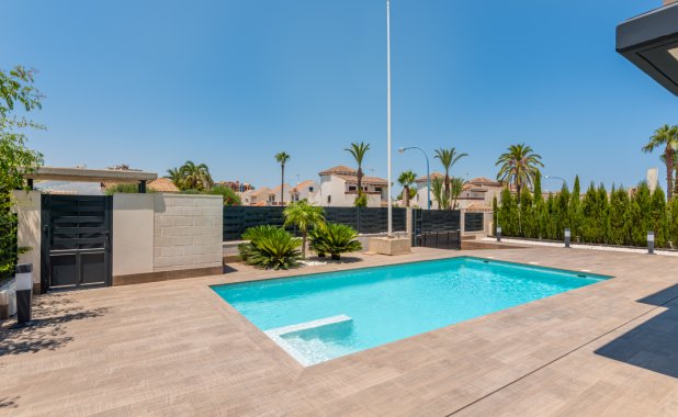 New Build - detached - Playa Paraiso